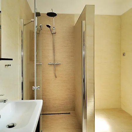 STING Boutique Apartments Ostrava Extérieur photo