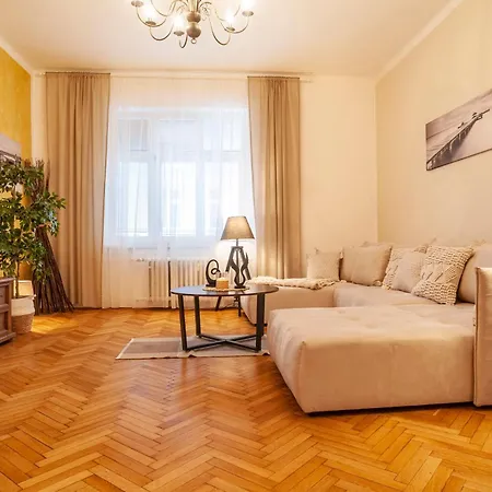 STING Boutique Apartments Ostrava Extérieur photo